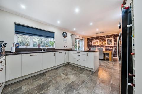 4 bedroom detached house for sale, Baschurch, Nr Shrewsbury.