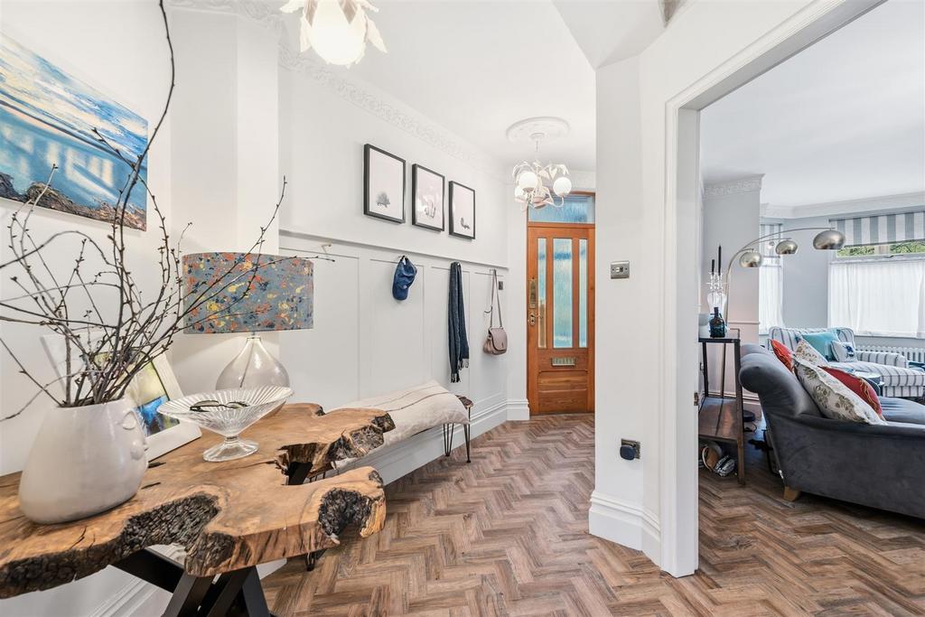 Entrance Hallway.jpg
