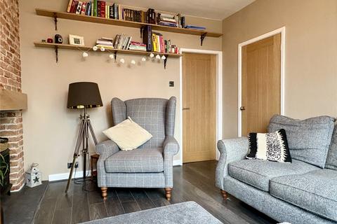 3 bedroom semi-detached house for sale, Broadway, Chadderton, Oldham, OL9