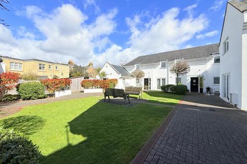 2 bedroom house for sale, Commercial Road, Poole