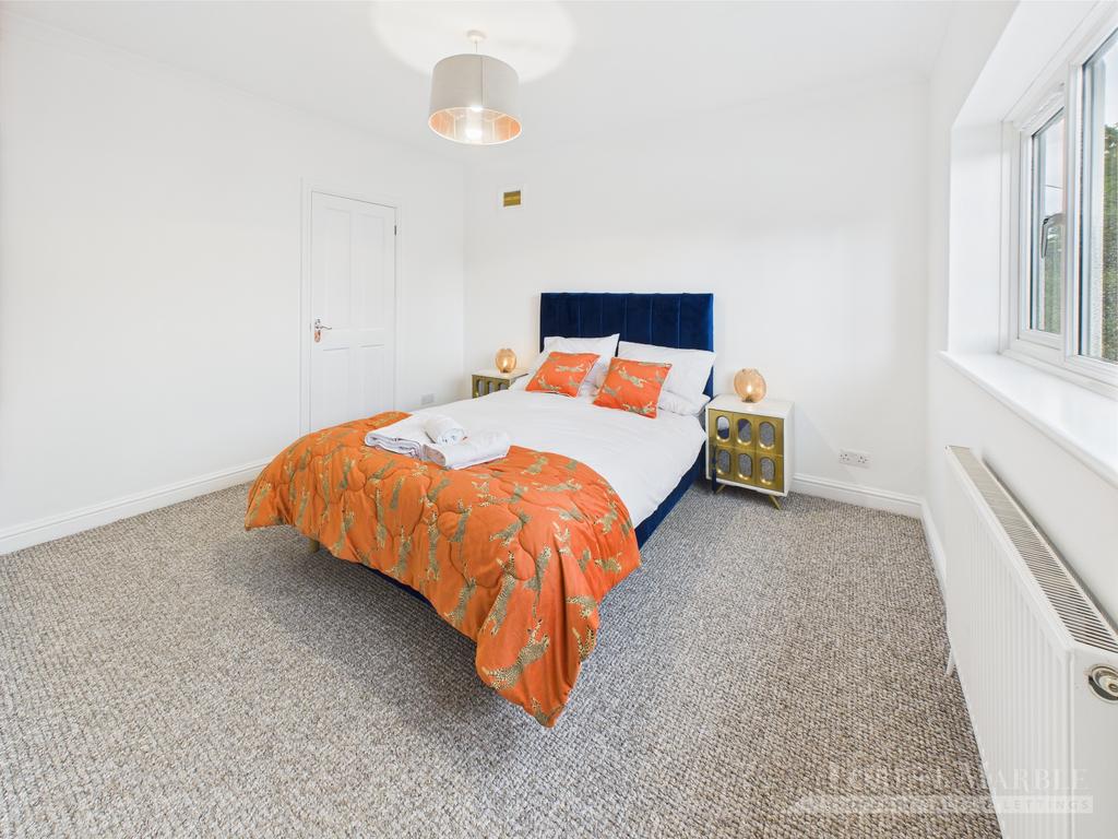 Main House Bed 2