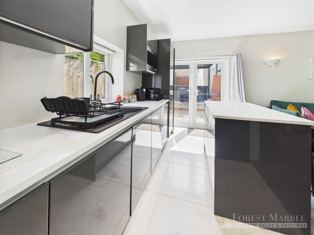 Bungalow kitchen