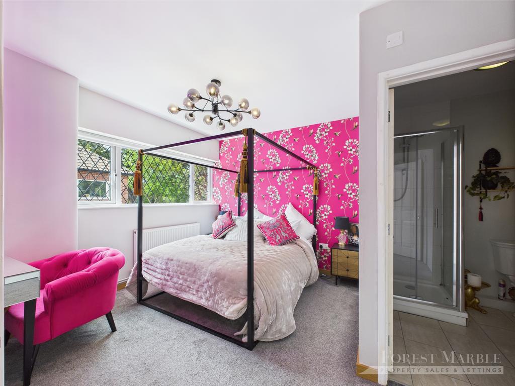Bungalow bedroom one