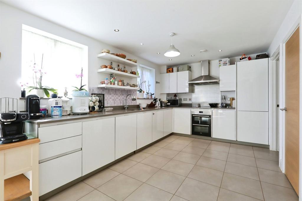 House in Cherwell, Bicester - View 2