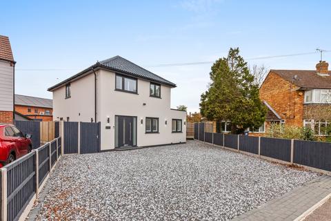 undefined, Green Crescent, Flackwell Heath, HP10