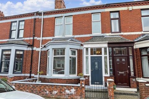 4 bedroom terraced house for sale, Morpeth Avenue, South Shields