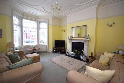 4 bedroom terraced house for sale, Morpeth Avenue, South Shields