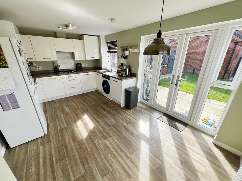 Kitchen / Diner