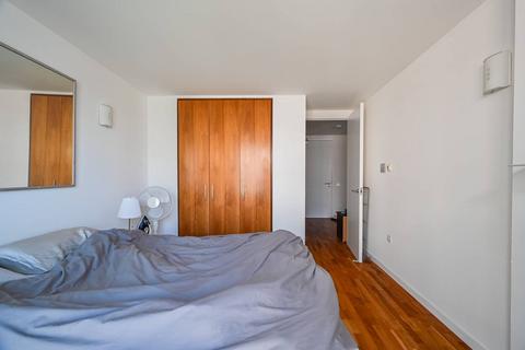 1 bedroom flat for sale, New Providence Wharf, Canary Wharf, London, E14