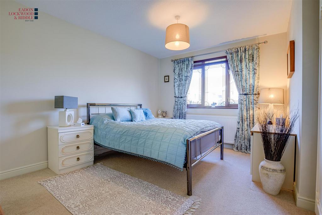 Bedroom 1.1.jpg