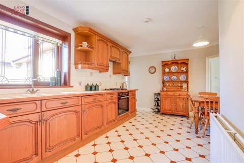 3 bedroom bungalow for sale, Pinchfield Lane, Wickersley, Rotherham