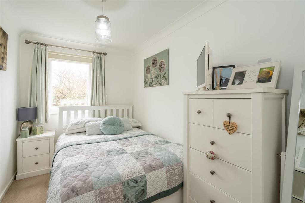 Bedroom 2.jpg