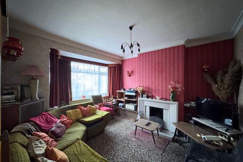 3 bedroom semi-detached house for sale, Culver Grove, Stanmore, HA7