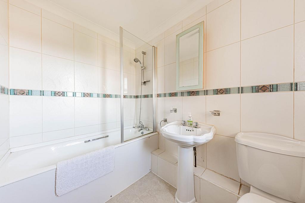 Bathroom (1)