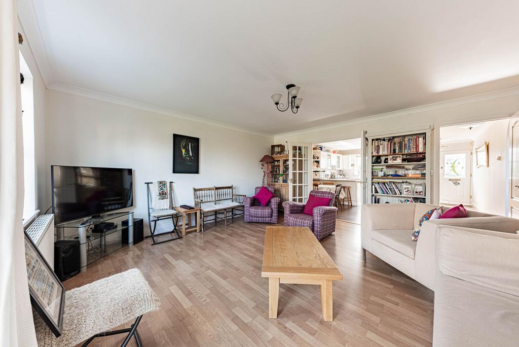 Living Room (2)