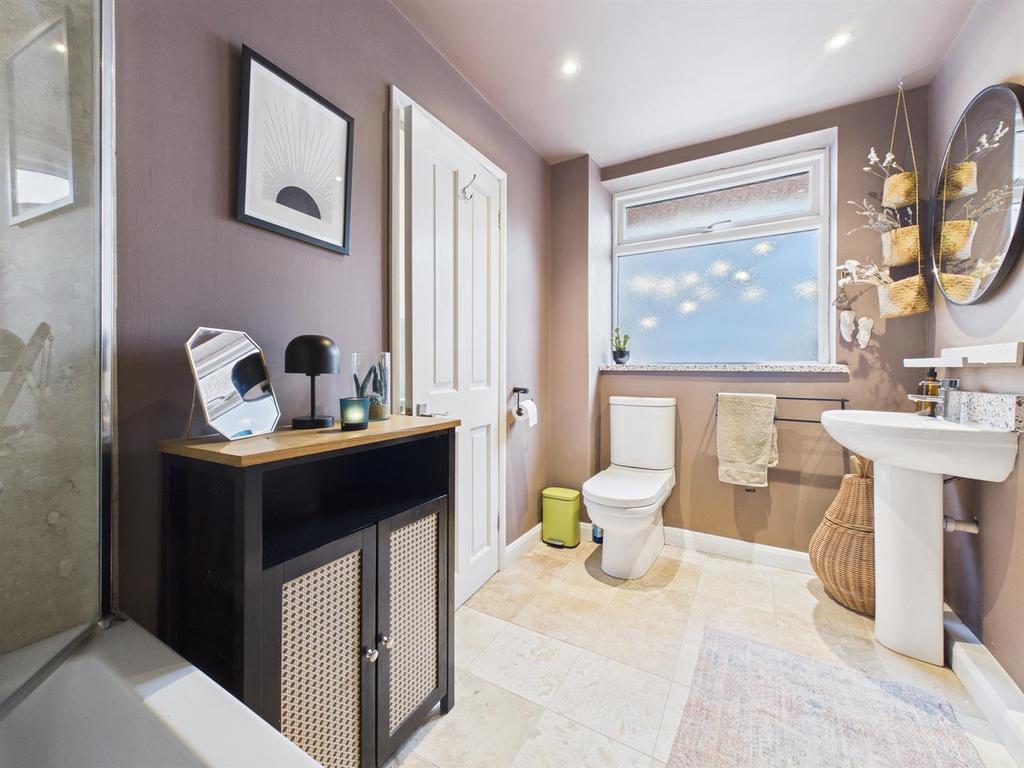Bath 4.jpg