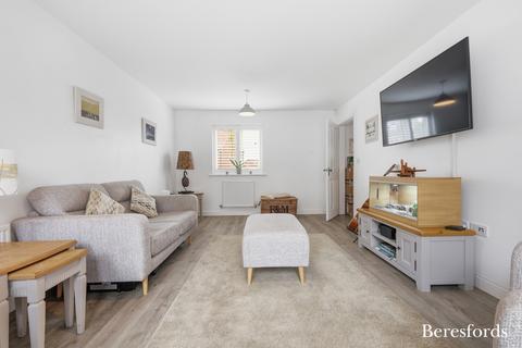 4 bedroom detached house for sale, Swifts Boulevard, Heybridge, CM9