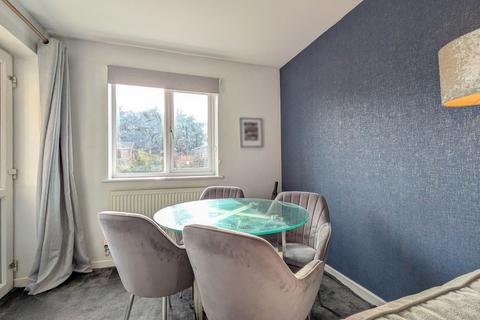3 bedroom semi-detached house for sale, Wadborough Road, Worcester WR5