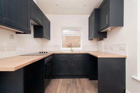 1 bedroom apartment to rent, Cambridge Gardens, Hastings TN34