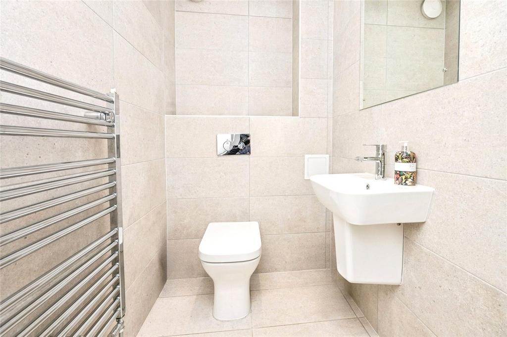 Ensuite