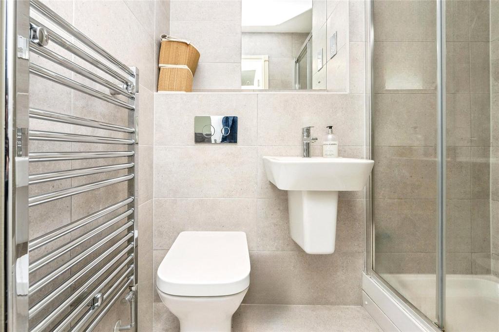 Ensuite