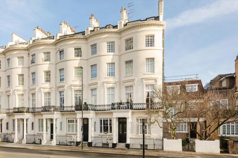 2 bedroom flat for sale, Westbourne Street, London W2