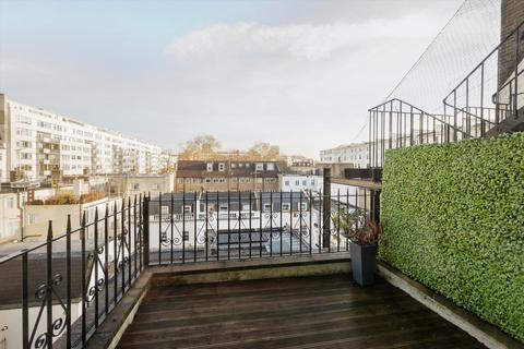 2 bedroom flat for sale, Westbourne Street, London W2