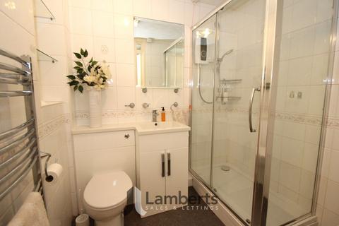 undefined, 2 Foregate Street, Astwood Bank, B96