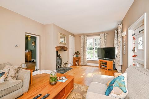 4 bedroom detached house for sale, Church Lane, Doddington ME9