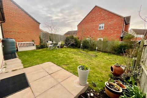 5 bedroom detached house for sale, Sandpiper Drive, Stafford, ST16