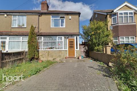 3 bedroom end of terrace house for sale, Fairholme Crescent, Hayes