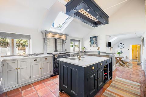undefined, Gretton, Cheltenham, Gloucestershire GL54 5ES
