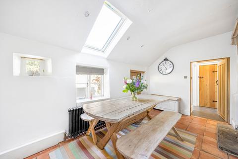 undefined, Gretton, Cheltenham, Gloucestershire GL54 5ES