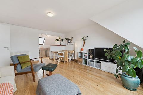 undefined, London Road, Flat 15, Trongate, Glasgow, G40 1PE