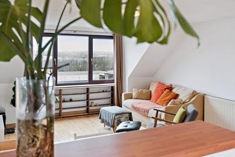 undefined, London Road, Flat 15, Trongate, Glasgow, G40 1PE