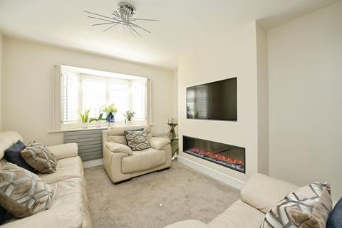 undefined, Silvermere Avenue, ROMFORD, Essex, RM5