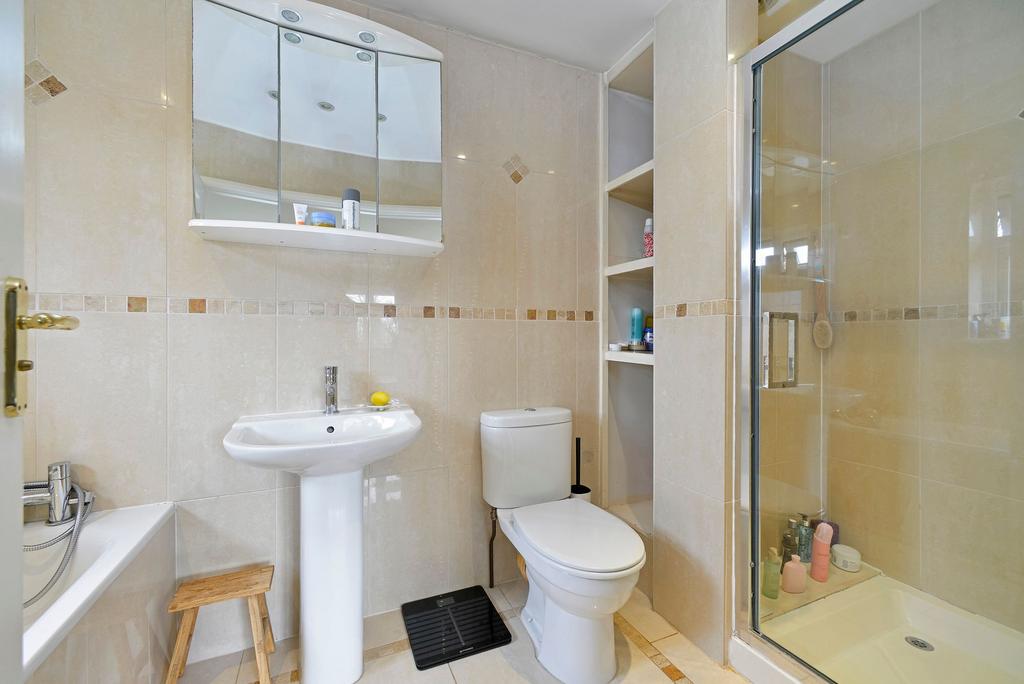 Ensuite Bathroom