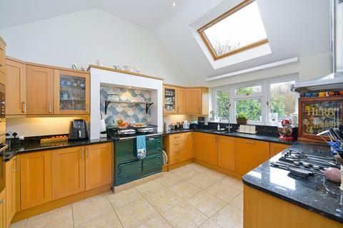 4 bedroom detached house for sale, Wanborough Lane, Cranleigh, GU6