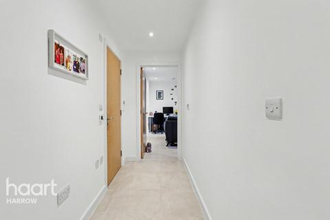 1 bedroom apartment for sale, Alexandra Avenue, Rayners Lane