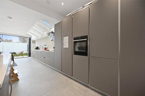 4 bedroom terraced house to rent, Vespan Road, London, United Kingdom, W12