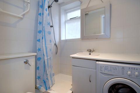 1 bedroom flat to rent, Haldane Road, Fulham, London, SW6