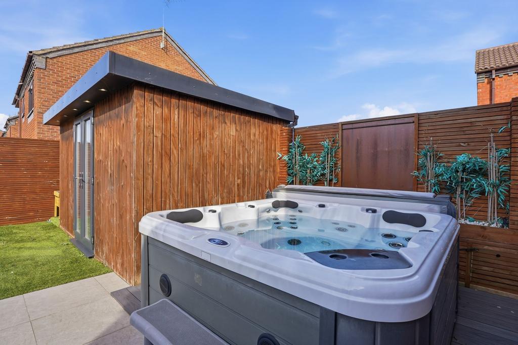 Hot-tub