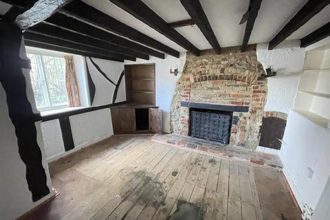 3 bedroom semi-detached house for sale, Beechfield, Salisbury SP4