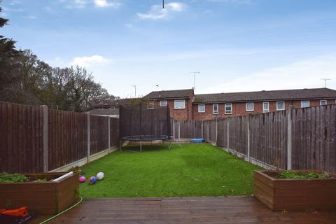 undefined, Mistley End, Basildon, SS16