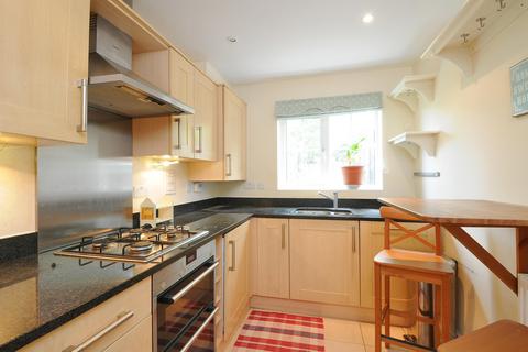 undefined, Loxford Close Caterham CR3