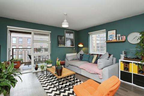 undefined, Adenmore Road, LONDON, London, SE6