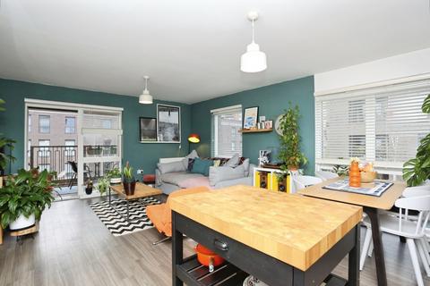 undefined, Adenmore Road, LONDON, London, SE6