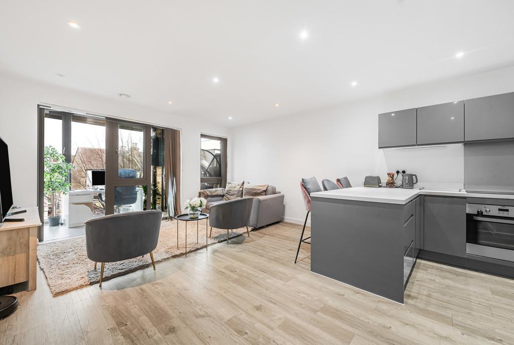 Kitchen/Reception