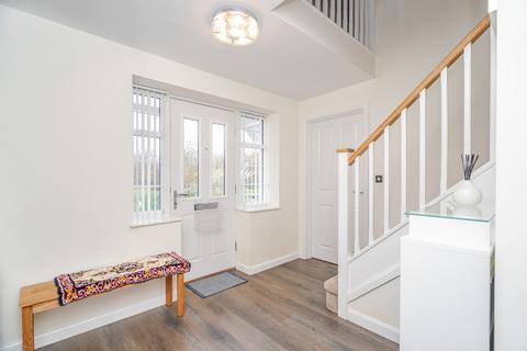 4 bedroom detached house for sale, Harris Close Newton Leys, Milton Keynes, MK3