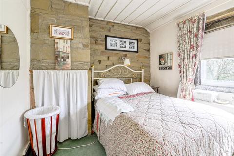 2 bedroom terraced house for sale, Allerton Upper Green, Allerton, Bradford, West Yorkshire, BD15